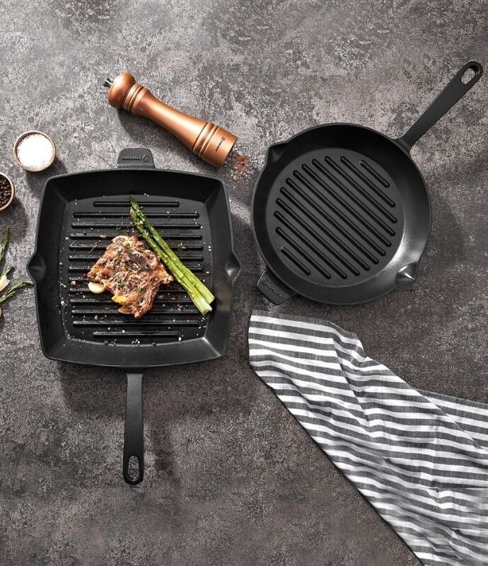 Döküm Tava Nasıl Temizlenir? 